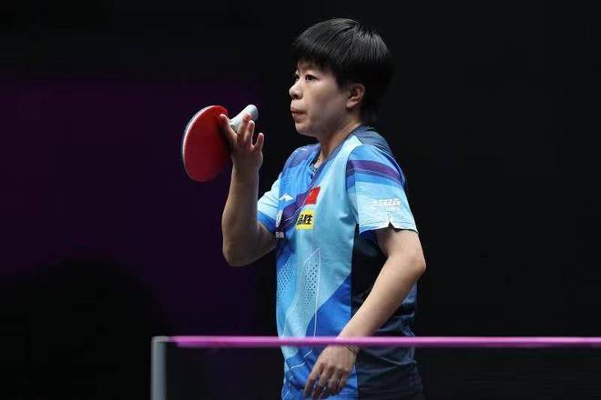 展示了他 展示了他